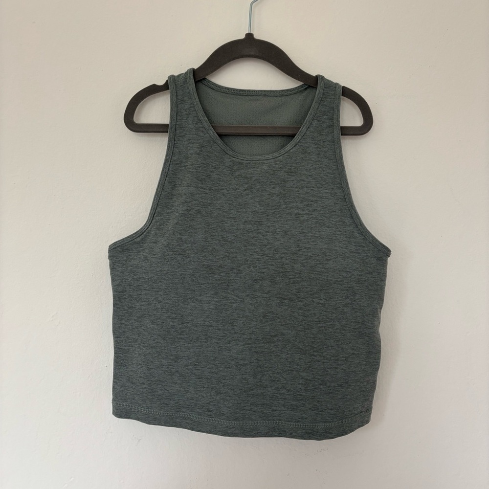 Vuori Elevation Plyo Tank